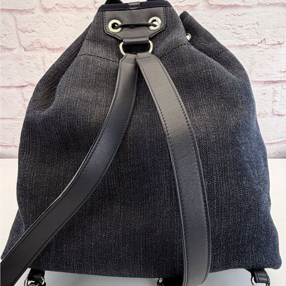 Chanel Deauville Large Navy Denim Canvas Drawstring Backpack main image 9